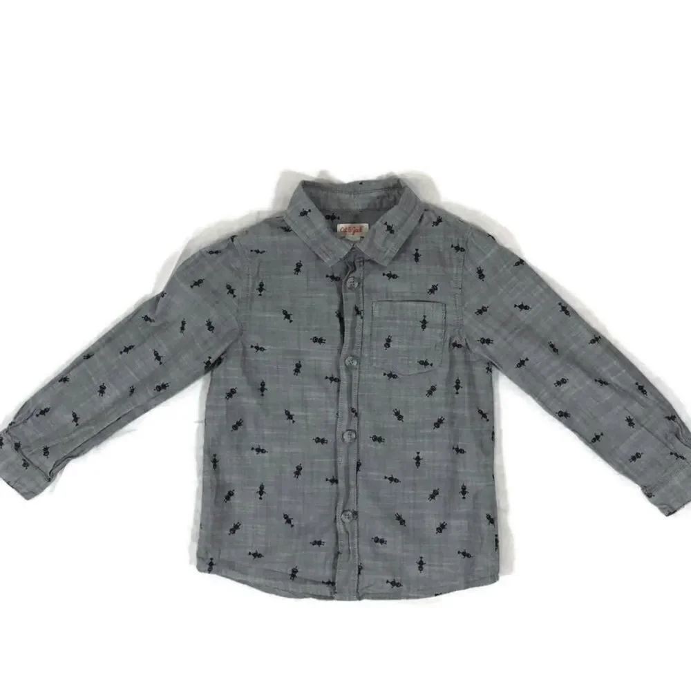 Lot of‎ 2 Boys Size 5 Button Up Shirts